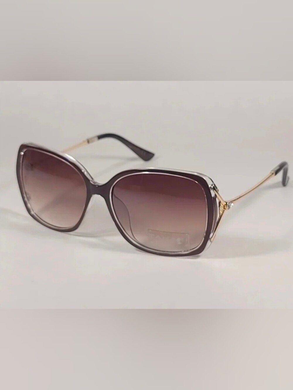 Tahari Butterfly Vented Sunglasses Brown Gradient Lens TH724 BRN